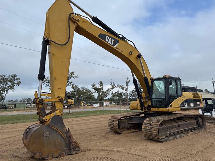 2008-caterpillar-330dl-image-8