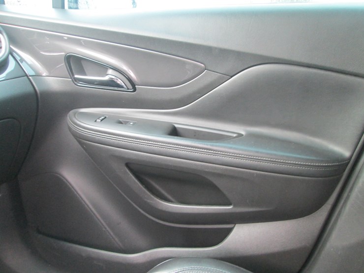 2019-buick-encore-image-22