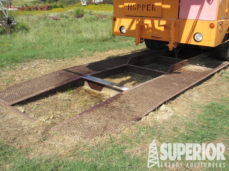 (1-6)-10"h-x-8'6"w-x-57'l-2-piece-mud-boat-&-12"h-image-1