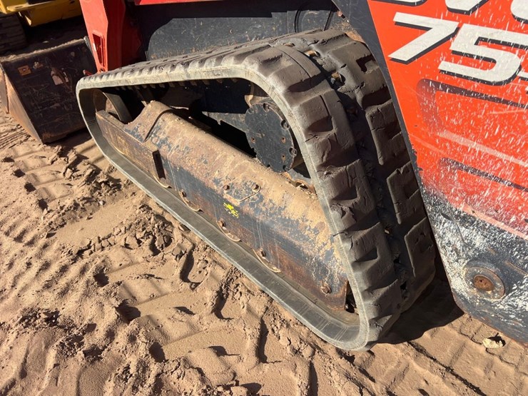 kubota-svl75-2-image-20