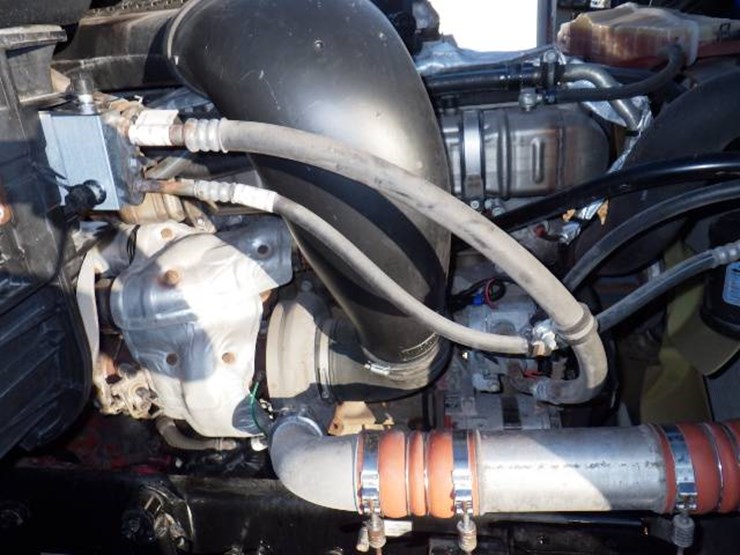 2020-freightliner-cascadia-125-image-14