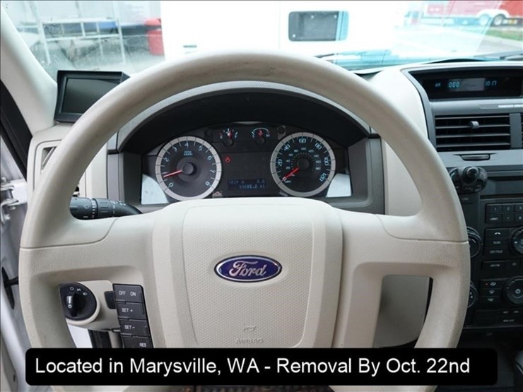 2012-ford-escape-image-7