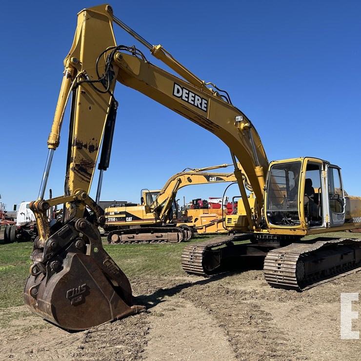 DEERE 200 LC