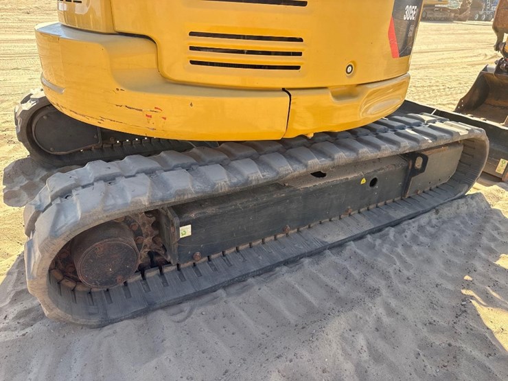 2020-caterpillar-305e2-cr-image-13