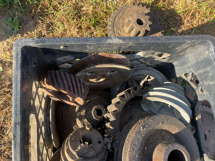 #5079-•-assorted-pulleys-and-gears-image-7