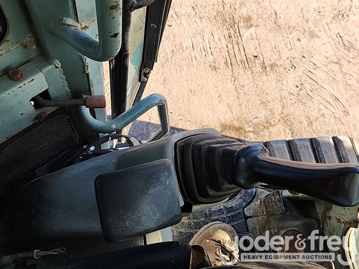 yanmar-vio55-5b-image-27