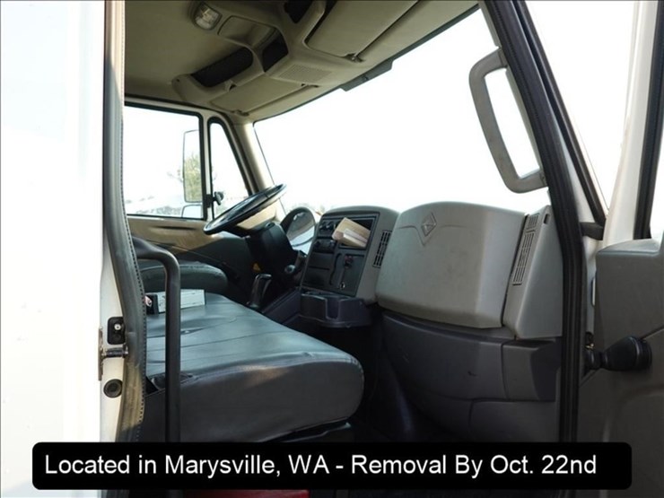 2011-international-durastar-4300-image-6