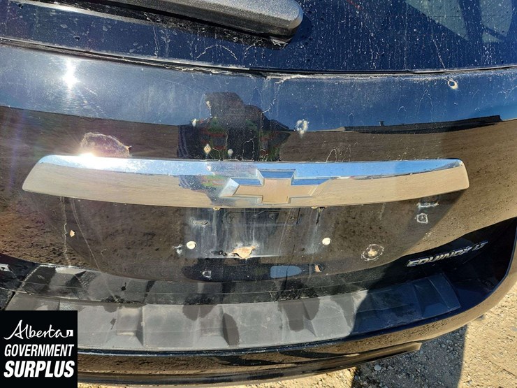 2015-chevrolet-equinox-lt-image-35