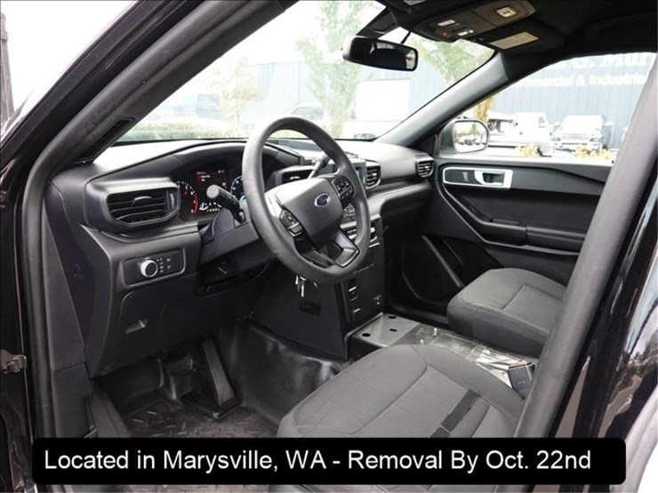 2020-ford-explorer-image-5