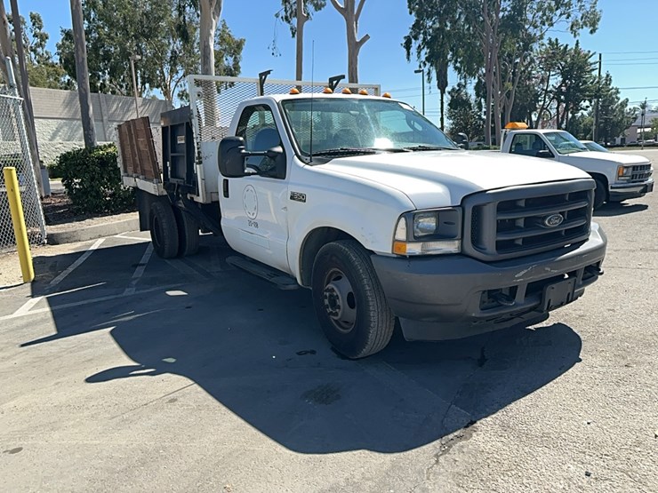 2003-ford-f350-image-1
