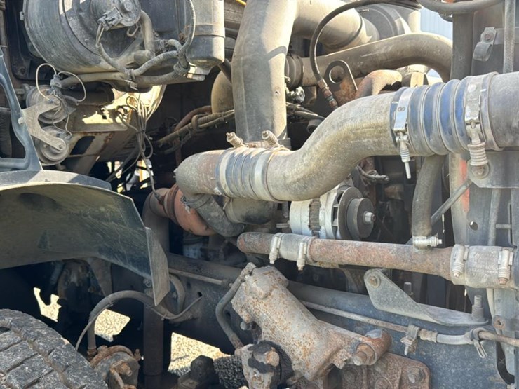 1996-cummins-m11-image-58