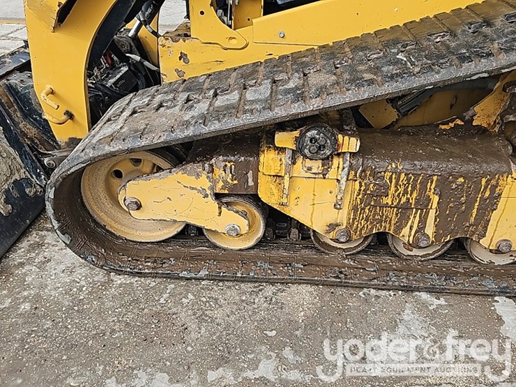 2022-caterpillar-289d3-image-18