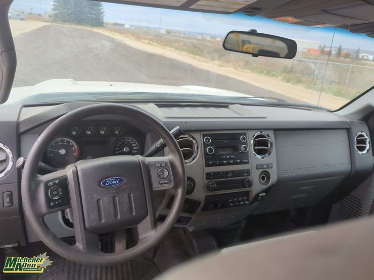 2015-ford-f350-image-14