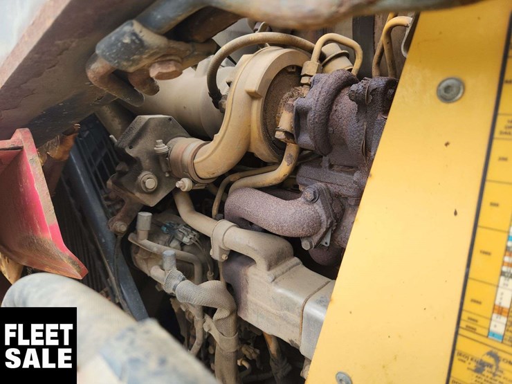 john-deere-310-image-35
