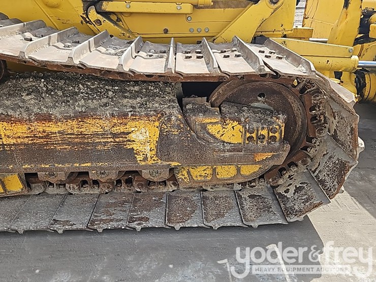 2021-komatsu-d39pxi-24-image-12