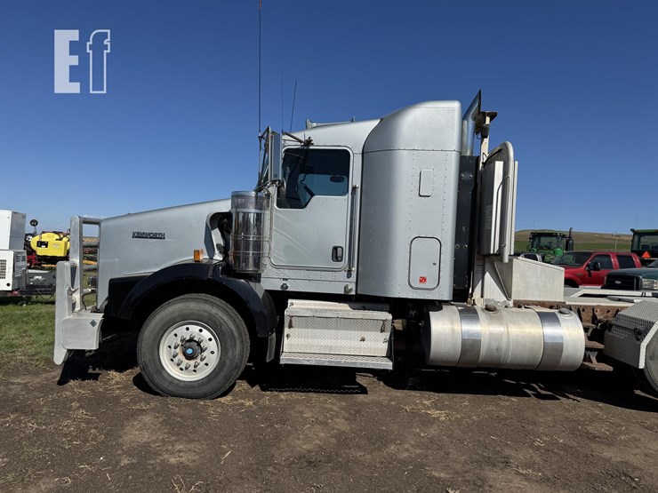 2009-kenworth-t800-image-42