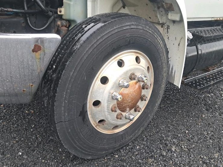 2007-international-durastar-4300-image-32