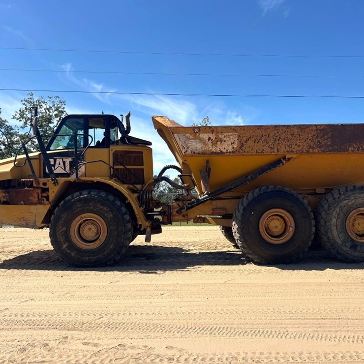 CATERPILLAR 740B