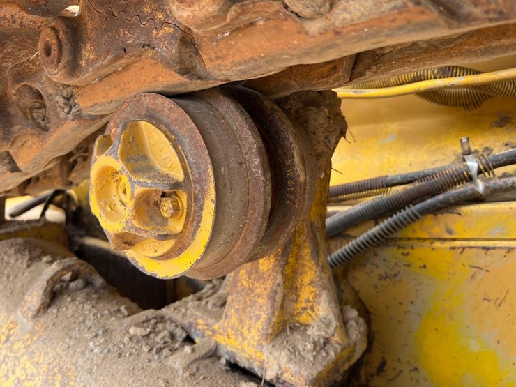 caterpillar-d5n-xl-image-11