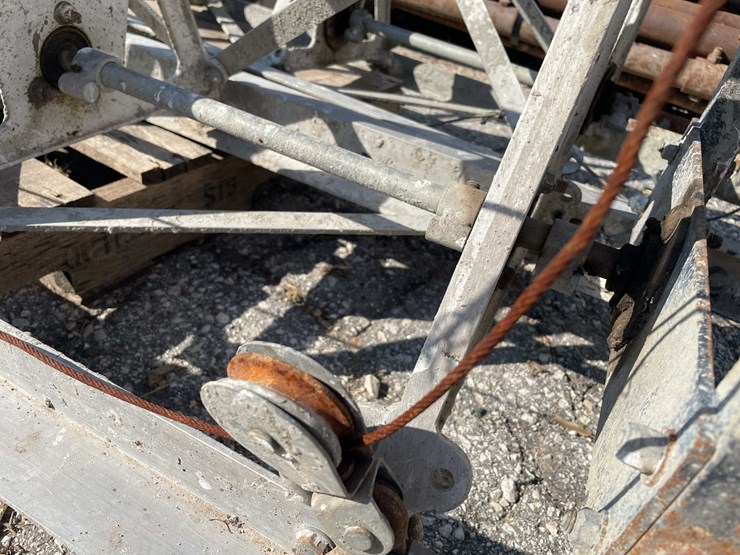 #1962-•-(5)-power-screed-sections-image-17