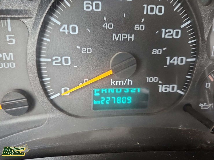 2005-gmc-topkick-c5500-image-7
