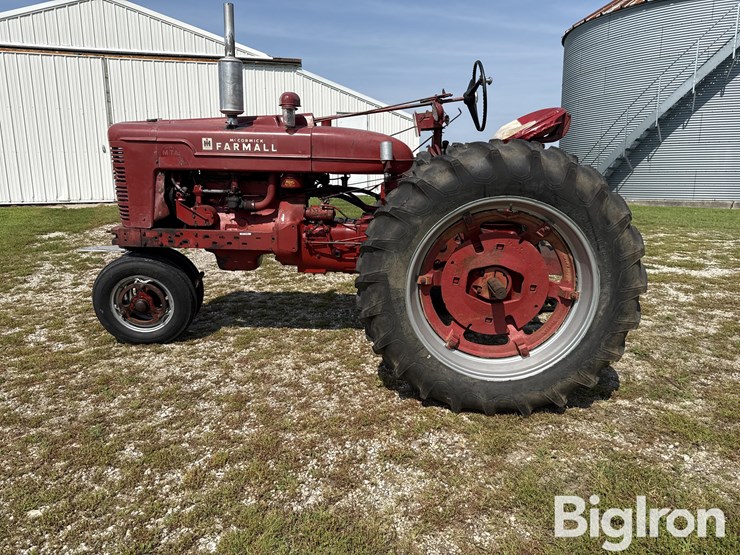1954-farmall-super-m-ta-2wd-tractor-image-8