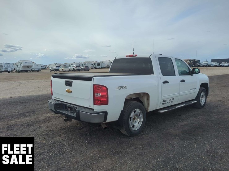 2013-chevrolet-silverado-1500-image-4