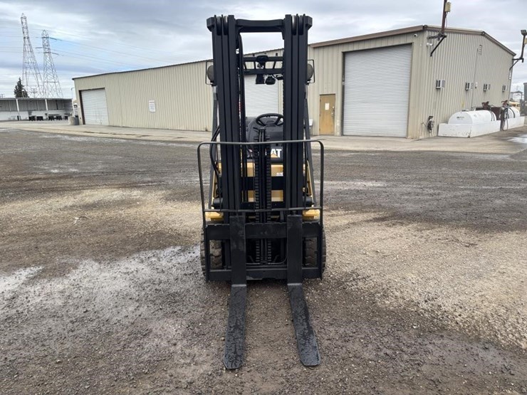 2016-caterpillar-2c6000-image-4