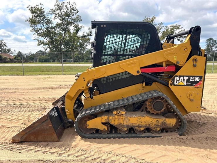 2018-caterpillar-259d-image-1