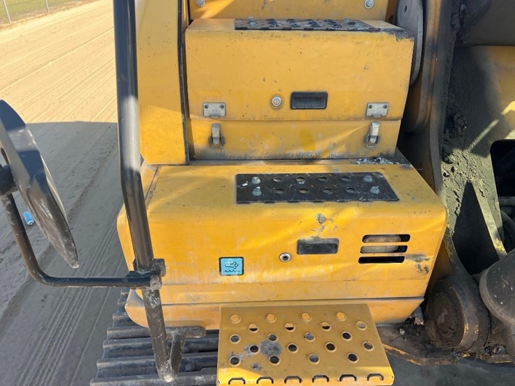 2019-deere-350g-lc-image-17