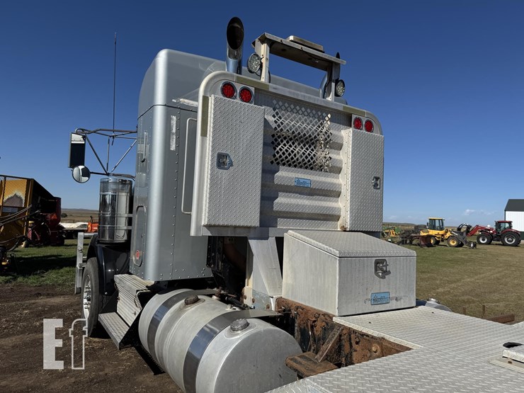 2009-kenworth-t800-image-64