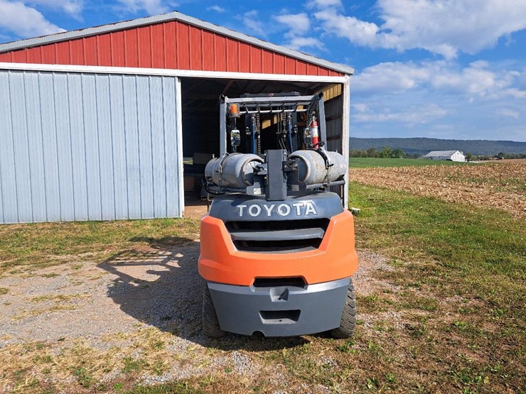 #109-•-2020-toyota-fg50u-forklift-image-4