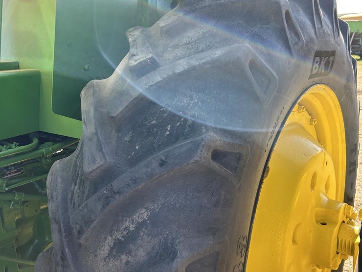 john-deere-8450-image-19