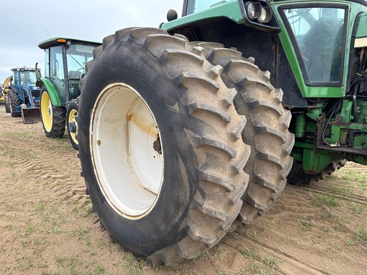 john-deere-4440-image-12