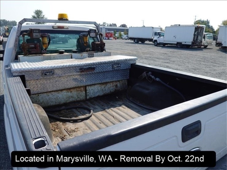 2015-ford-f250-xl-image-18