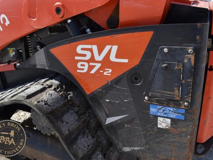 2021-kubota-svl97-2-image-24