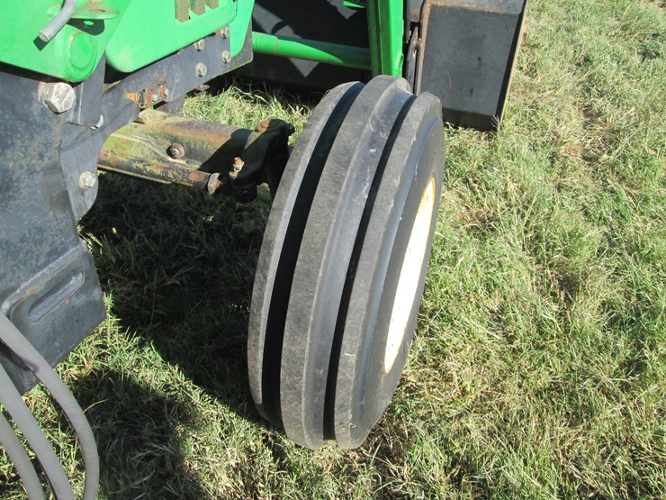 2001-john-deere-5205-image-11