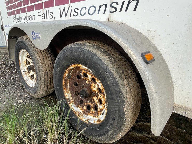 #1895-•-pace-16'-enclosed-dual-axle-trailer-(has-wi-title)-image-12