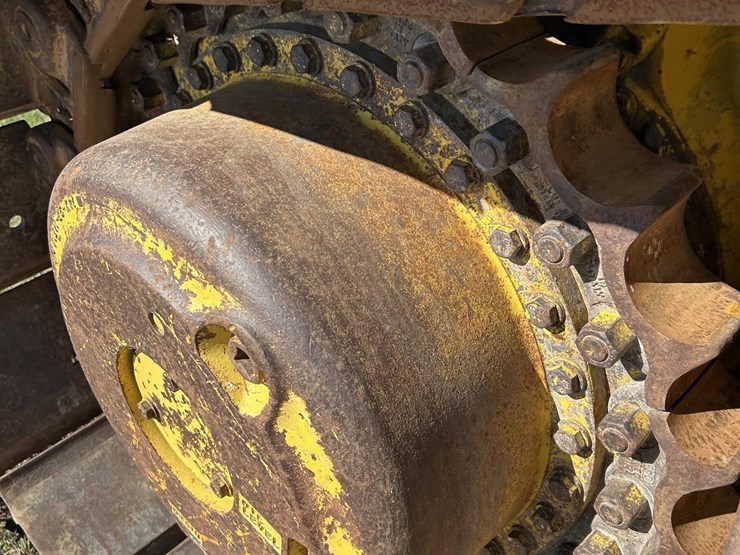 komatsu-d65ex-12-image-27