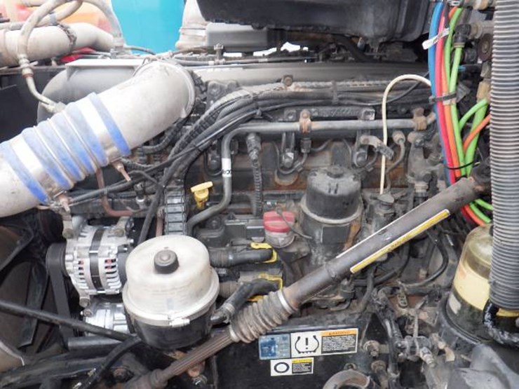 2019-kenworth-t680-image-14