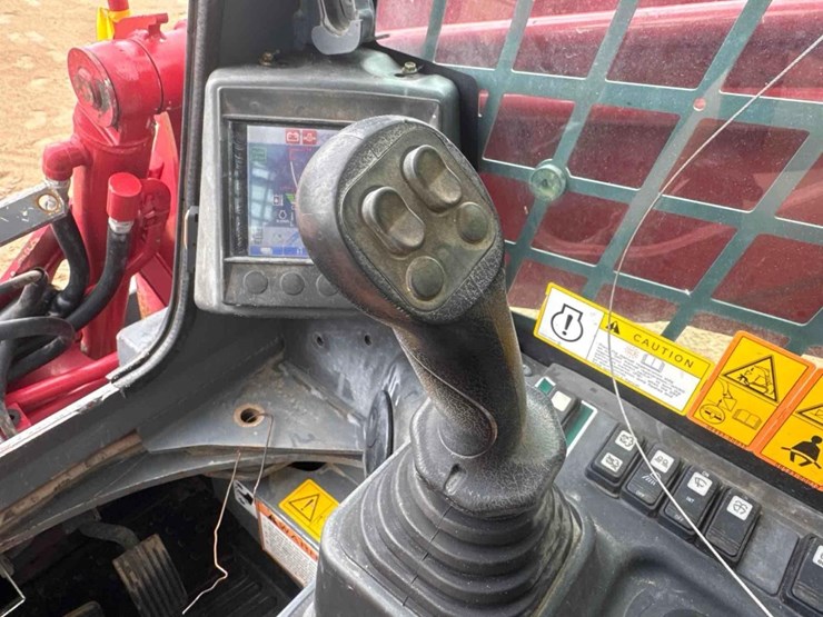 takeuchi-tl12v2-image-26