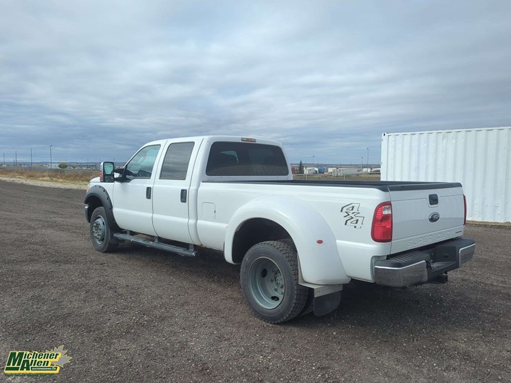 2015-ford-f350-image-2