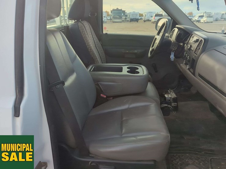 2008-gmc-sierra-1500-image-15