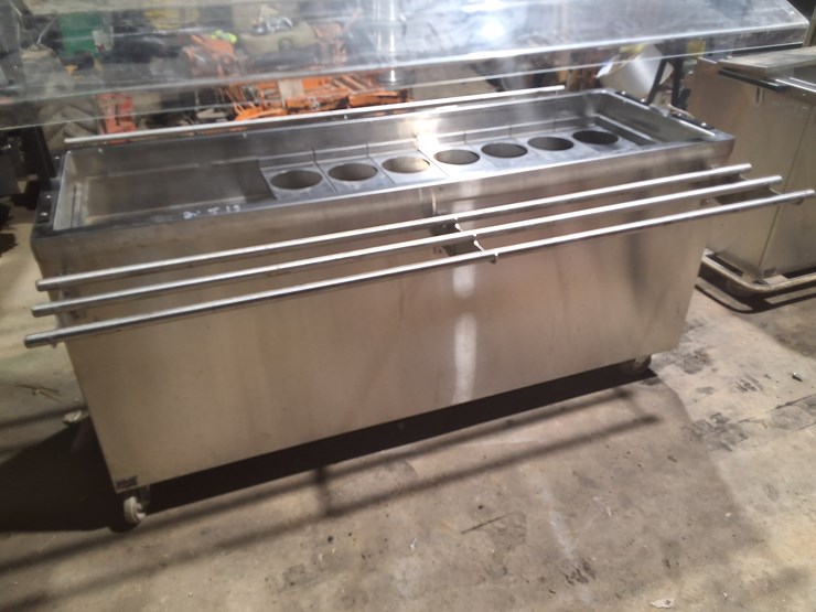 #520-•-duke-refrigerated-salad-bar-image-2