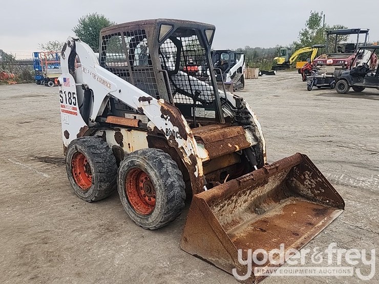 2002-bobcat-s185-image-7