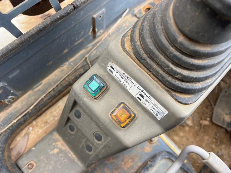 takeuchi-tl10-image-22