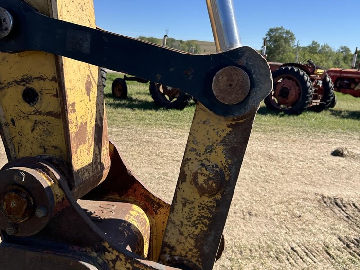 caterpillar-315bl-image-25