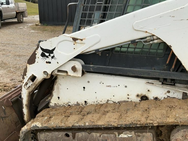 2008-bobcat-t190-image-22