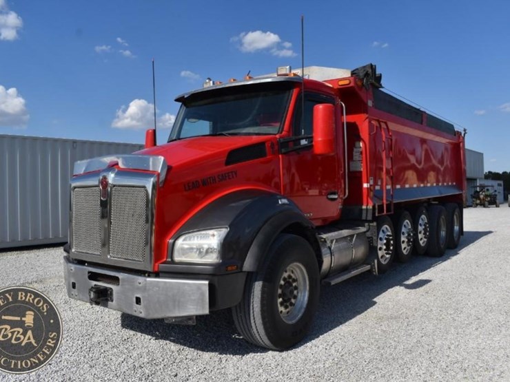 2018-kenworth-t880-image-9