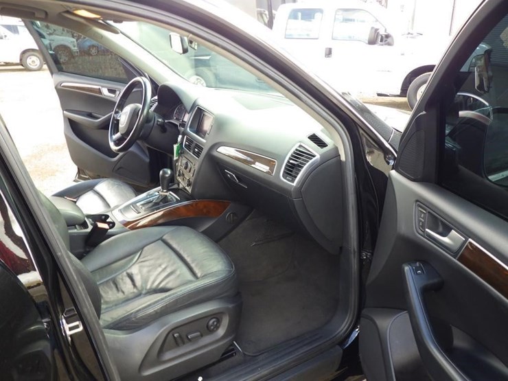 2011-audi-q5-image-6